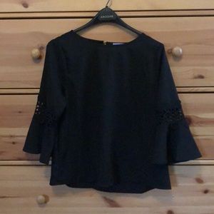 👏👏NWT Michelle Nicole Blouse Size L👏👏